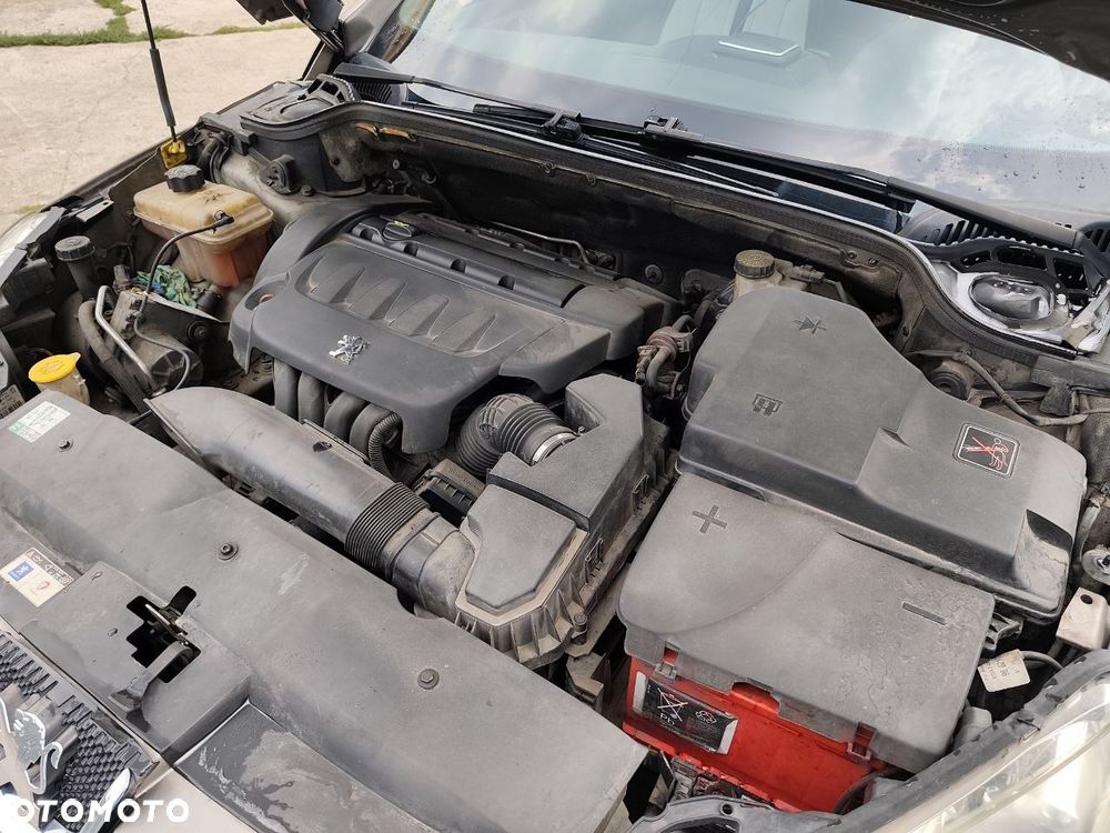 Peugeot 407 - 11