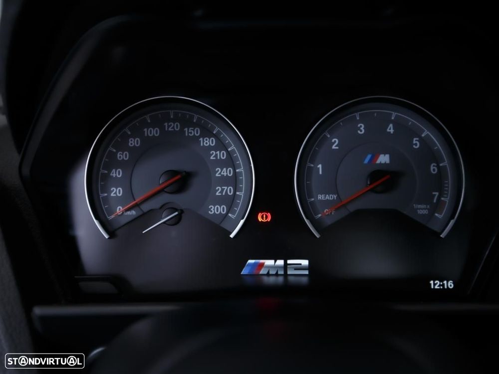 BMW M2 Auto - 13