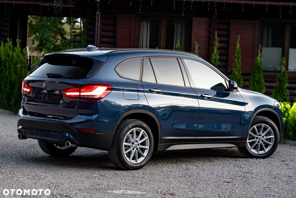 BMW X1 xDrive20i Sport - 15
