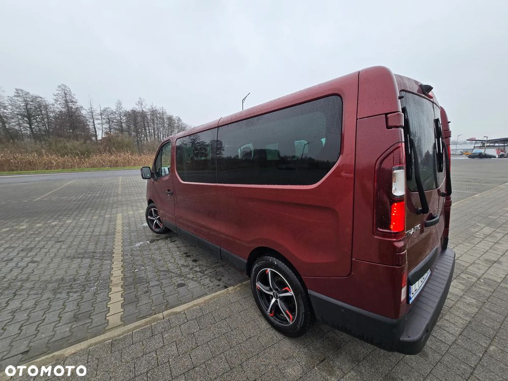 Renault Trafic 2.0 dCi Escapade - 36