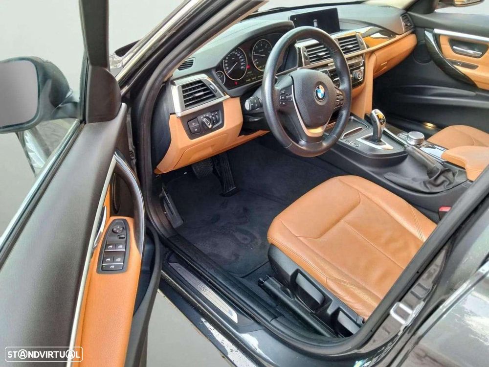 BMW 320 d Touring Line Luxury Auto - 12