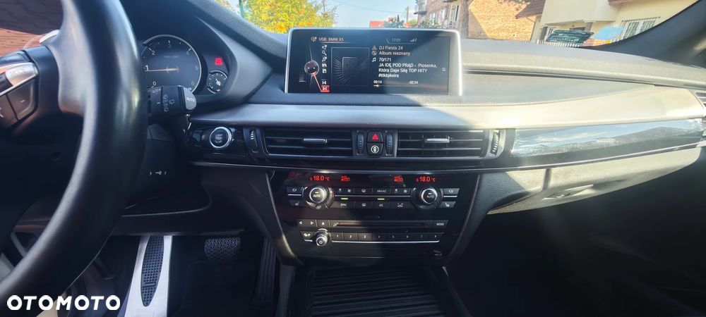 BMW X5 xDrive25d - 18