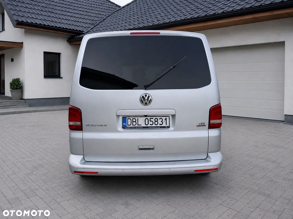 Volkswagen Multivan - 5