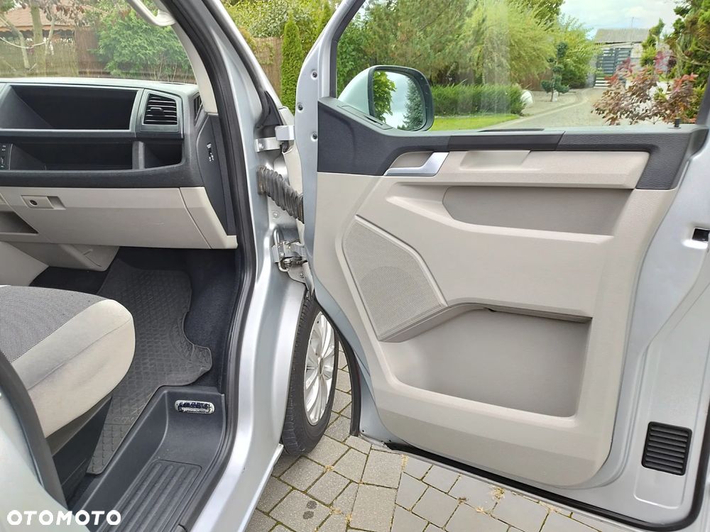 Volkswagen Caravelle 6.1 2.0 TDI L1 Comfortline 4Motion - 15