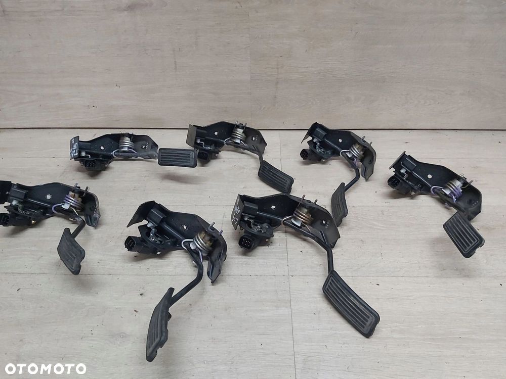 TOYOTA Avensis T25 03-08r Corolla Verso pedał gazu potencjometr 89281-52021 - 3