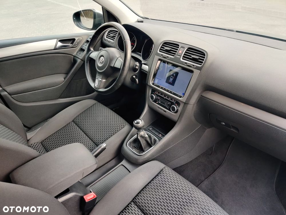 Volkswagen Golf 2.0 TDI DPF Comfortline - 5