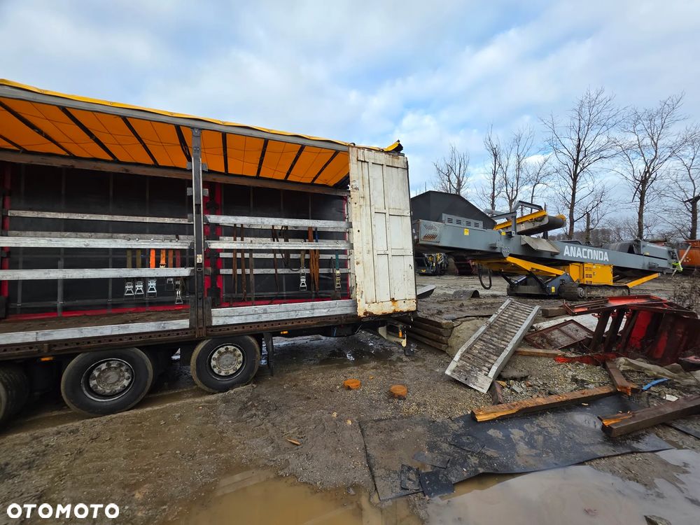 McCloskey Anaconda TR60 Stockpiler - 4