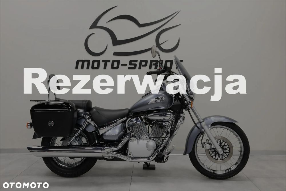 Suzuki Intruder - 2