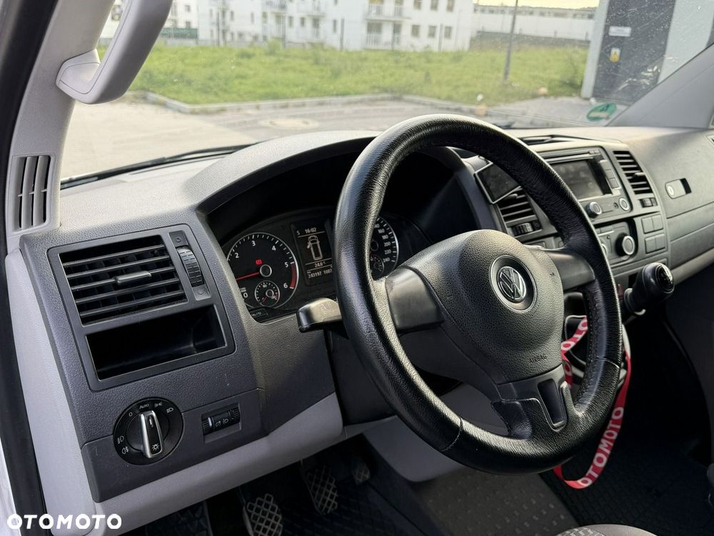 Volkswagen Transporter - 14