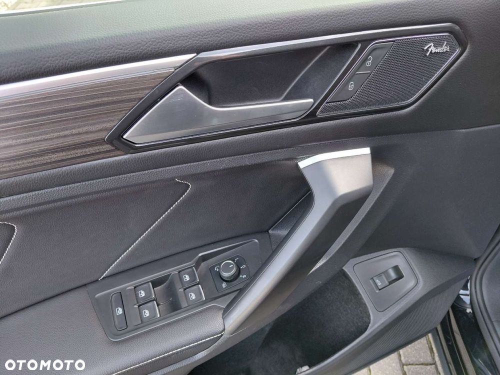 Volkswagen Tiguan - 17