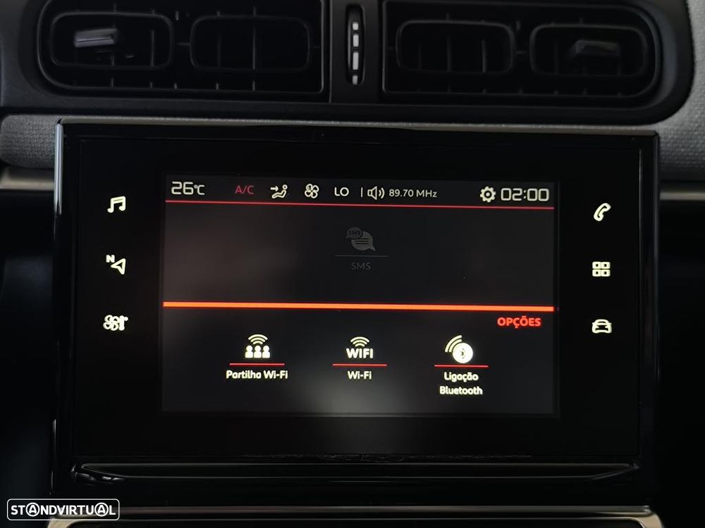 Citroën C3 1.2 PureTech Shine - 21