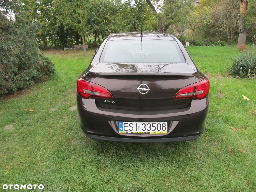 Opel Astra - 6