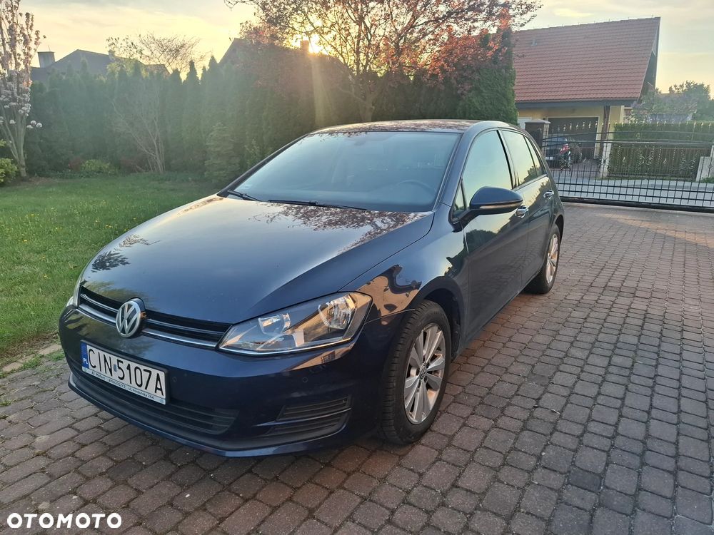 Volkswagen Golf 1.2 TSI BMT Comfortline - 2