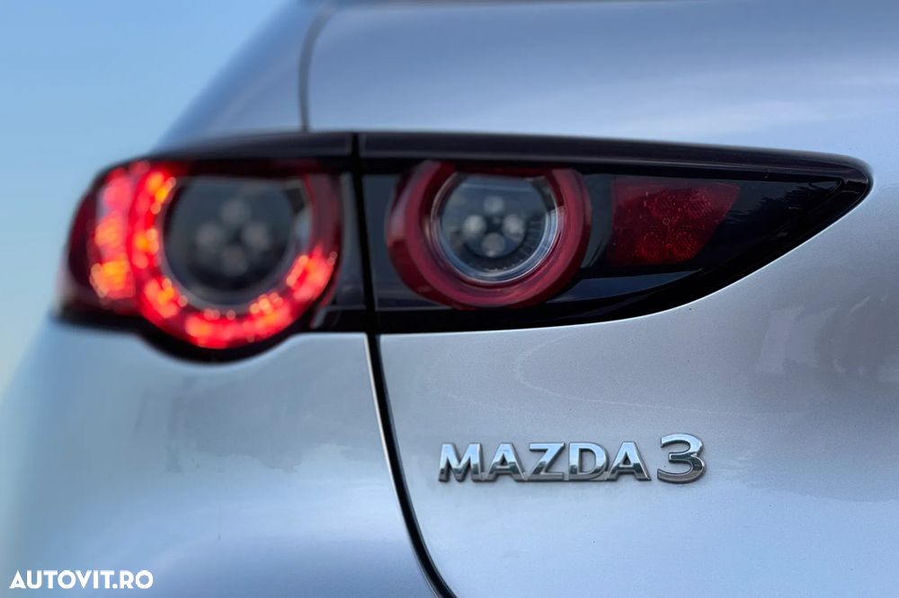 Mazda 3 G122 MHEV Plus - 4