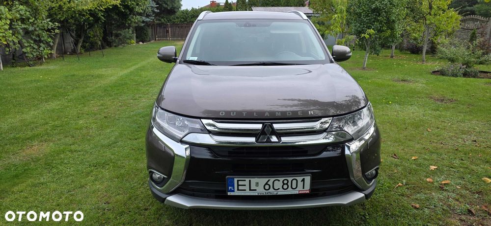 Mitsubishi Outlander - 6