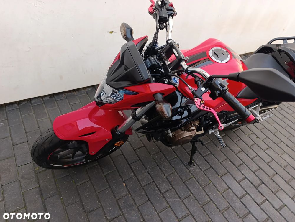Honda CB - 11