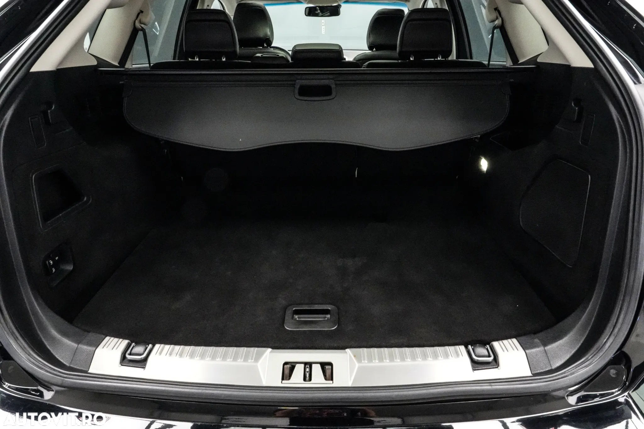 Ford Edge 2.0 TDCi Powershift Sport - 24