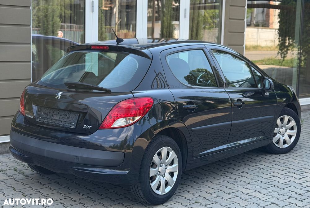 Peugeot 207 1.4HDI Urban - 4