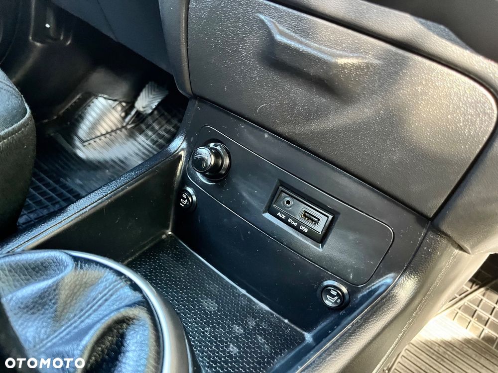 Hyundai i20 1.2 Intro Edition - 20
