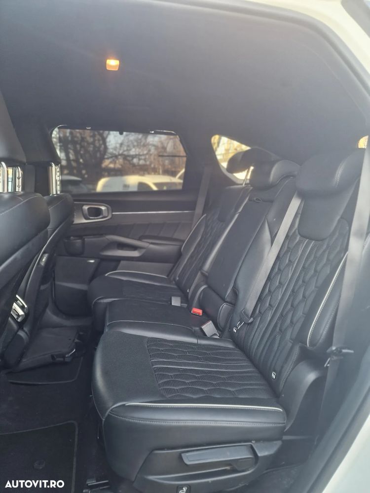 Kia Sorento - 14