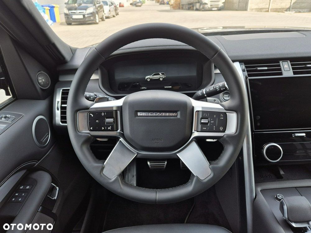 Land Rover Discovery - 25