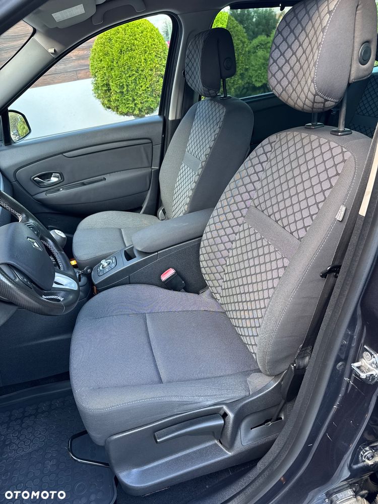 Renault Grand Scenic 1.9 dCi Tech Run - 10