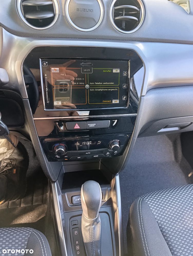 Suzuki Vitara 1.0 Boosterjet Allgrip Comfort - 19