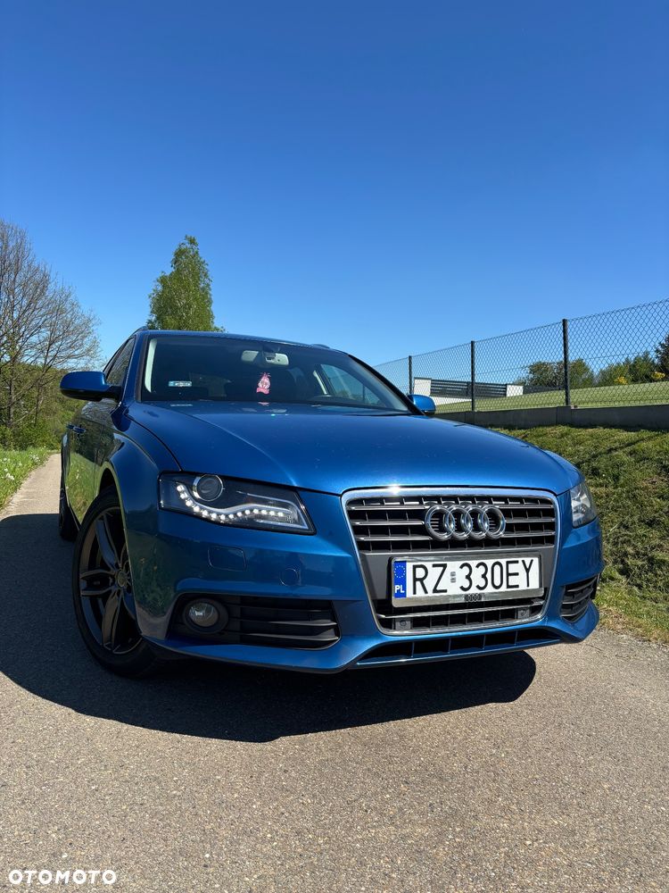 Audi A4 Avant 2.0 TDI DPF Ambition - 2