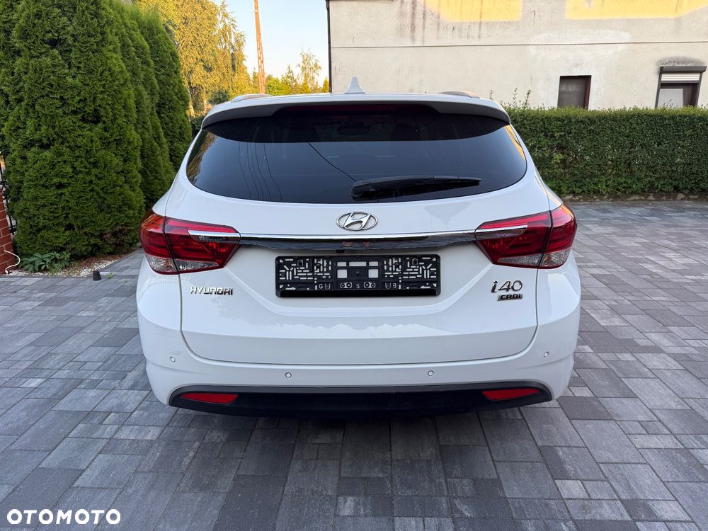 Hyundai i40 Kombi 1.7 CRDi Premium - 9