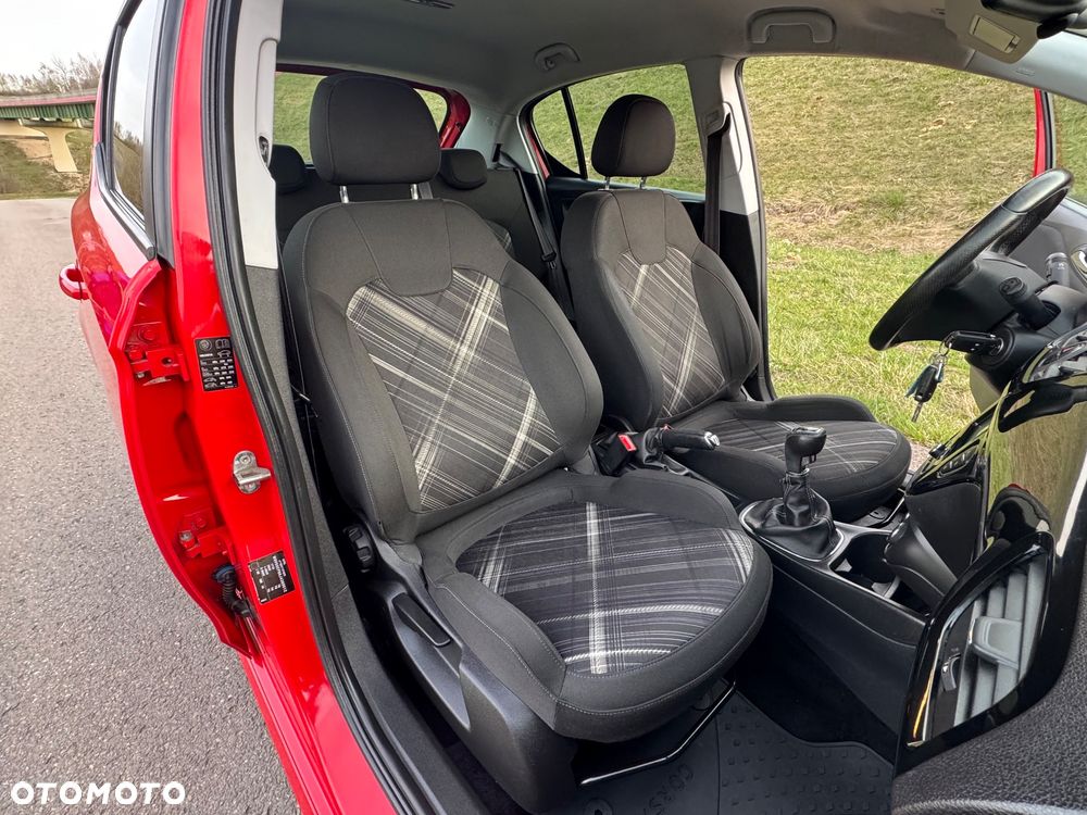 Opel Corsa 1.4 T Cosmo S&S - 28