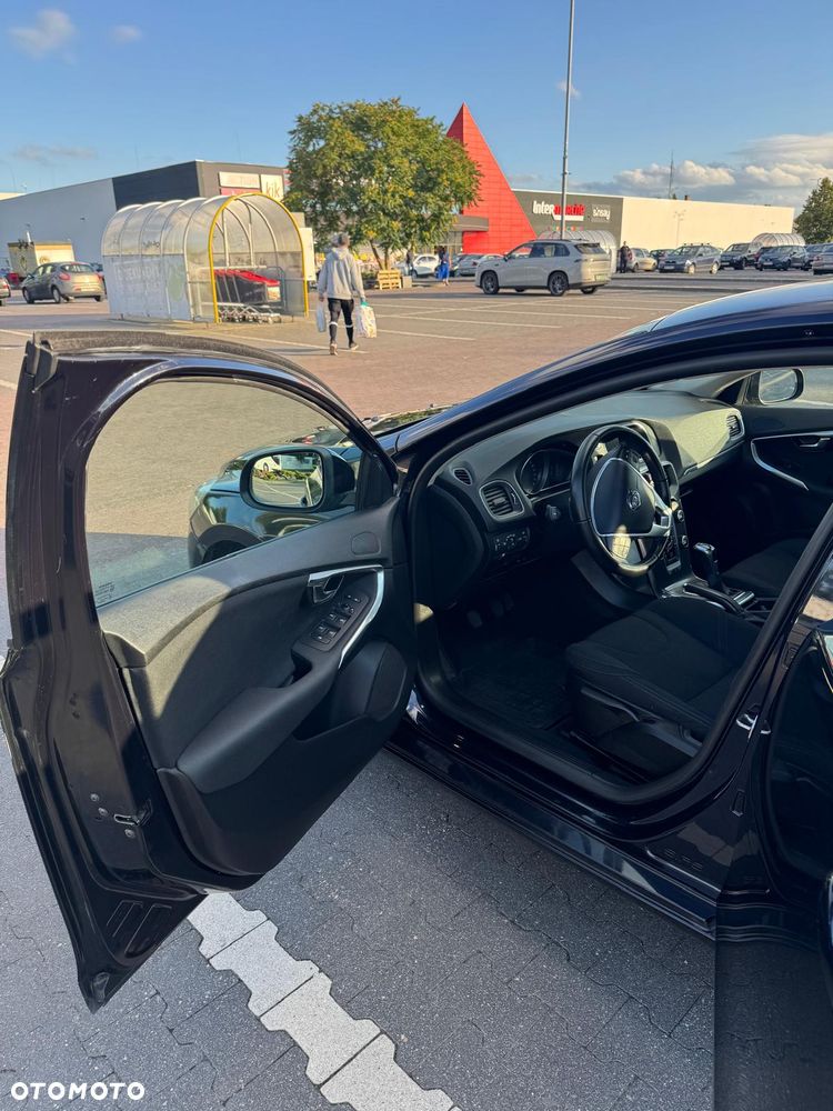 Volvo V40 T2 Kinetic - 14