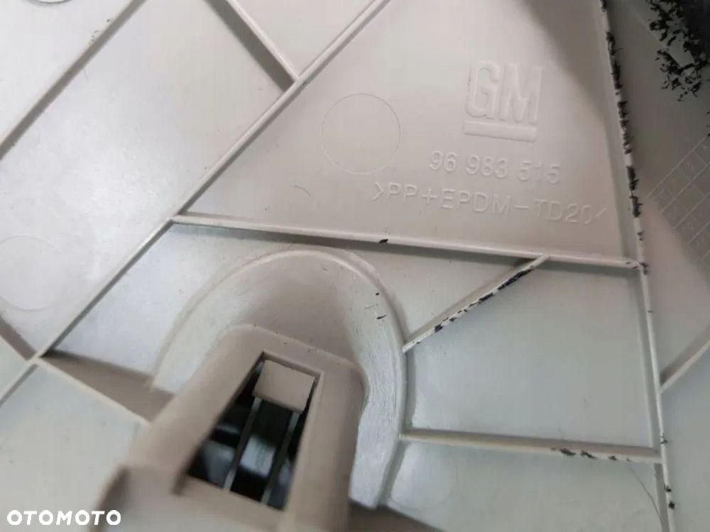 OSŁONA POSZYCIE SŁUPKA TYŁ CHEVROLET CRUZE SEDAN - 4