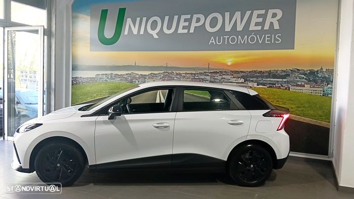 MG MG4 4 Standard - 8