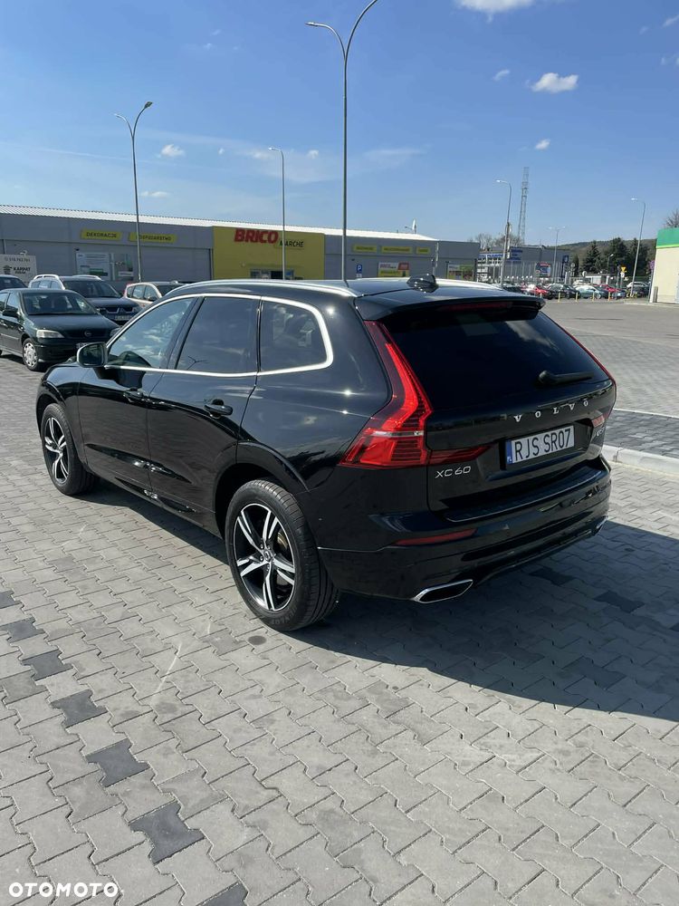 Volvo XC 60 D5 AWD R-Design - 7