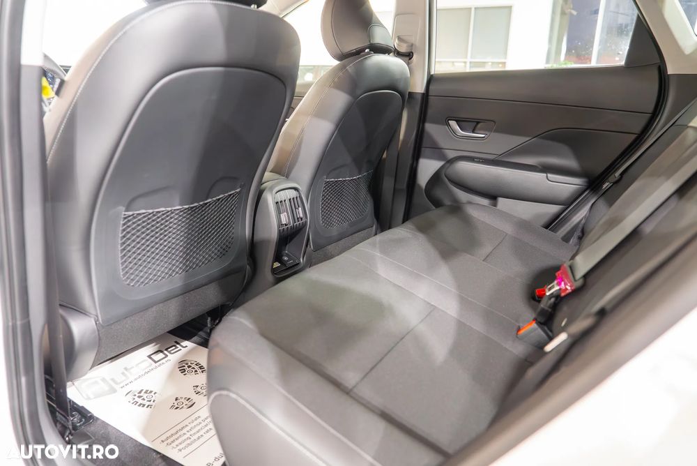 Hyundai KONA BEV 204 CP 64.8 kWh Luxury - 16