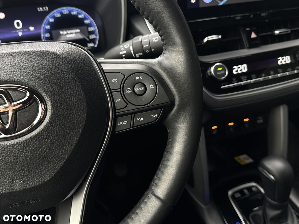 Toyota Corolla Cross - 16