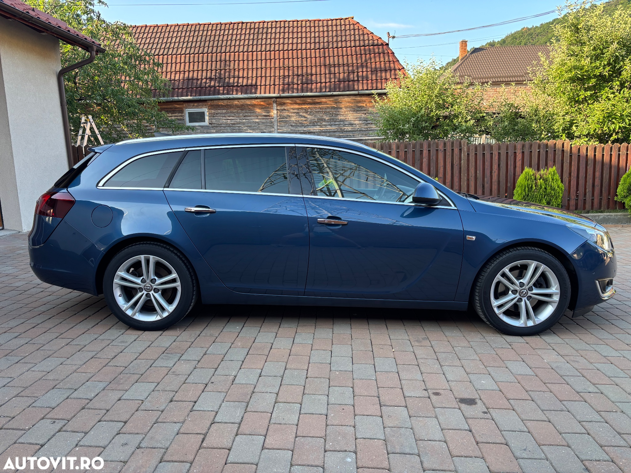 Opel Insignia Grand Sport 2.0 CDTI Start/Stop Exclusive - 10