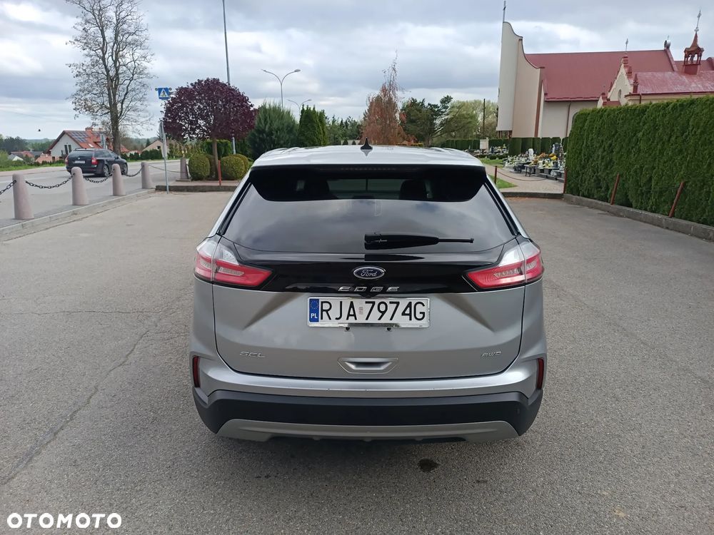 Ford Edge - 9