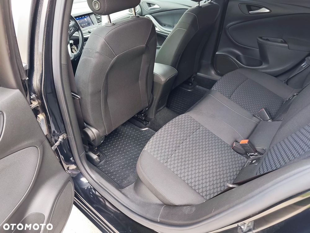 Opel Astra 1.5 CDTI Edition S&S - 13