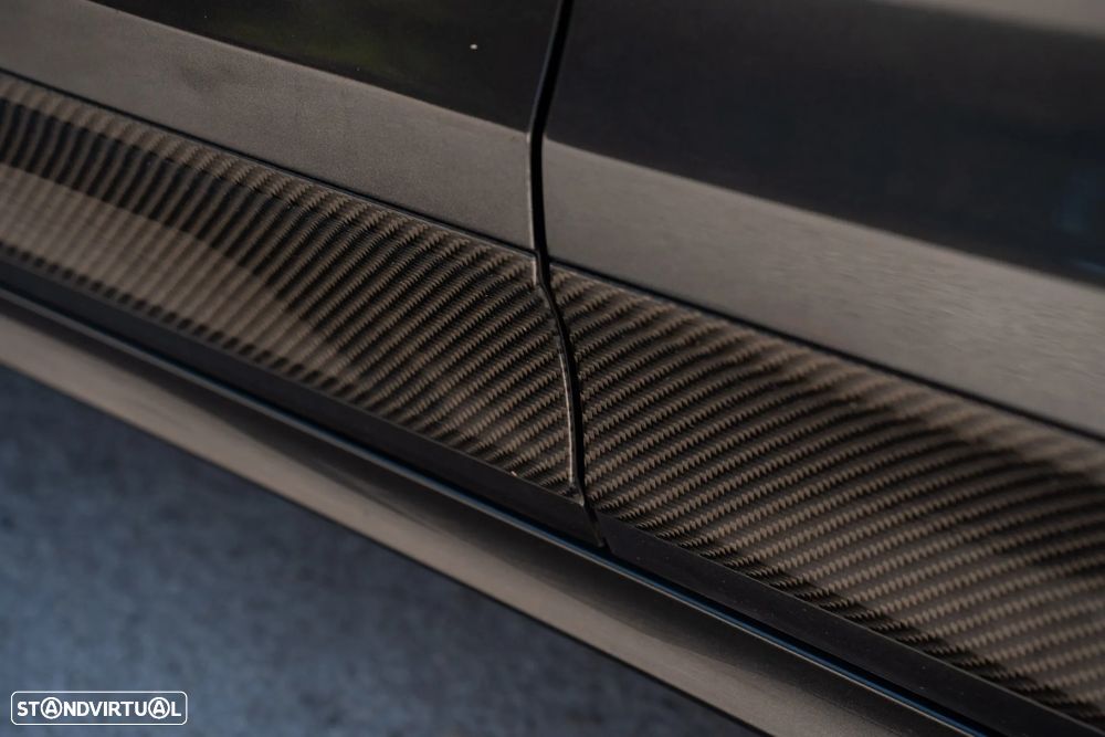 Porsche Macan Turbo - 19