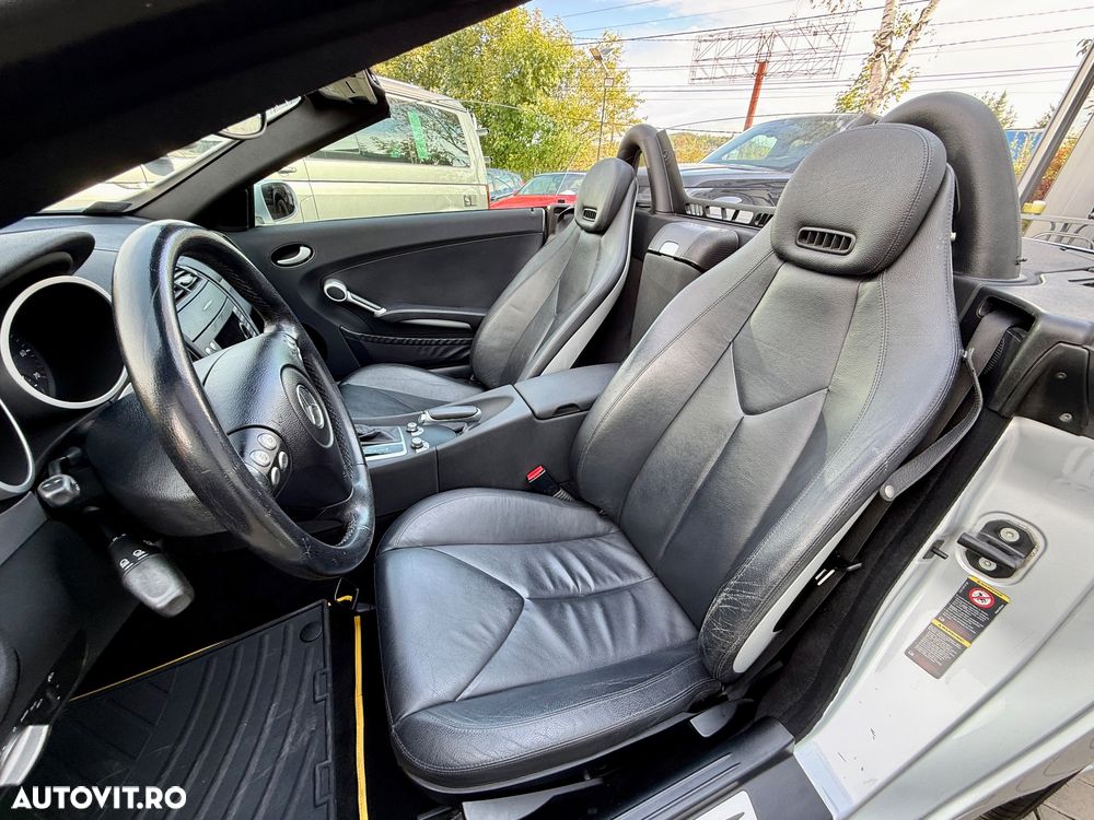 Mercedes-Benz SLK - 16