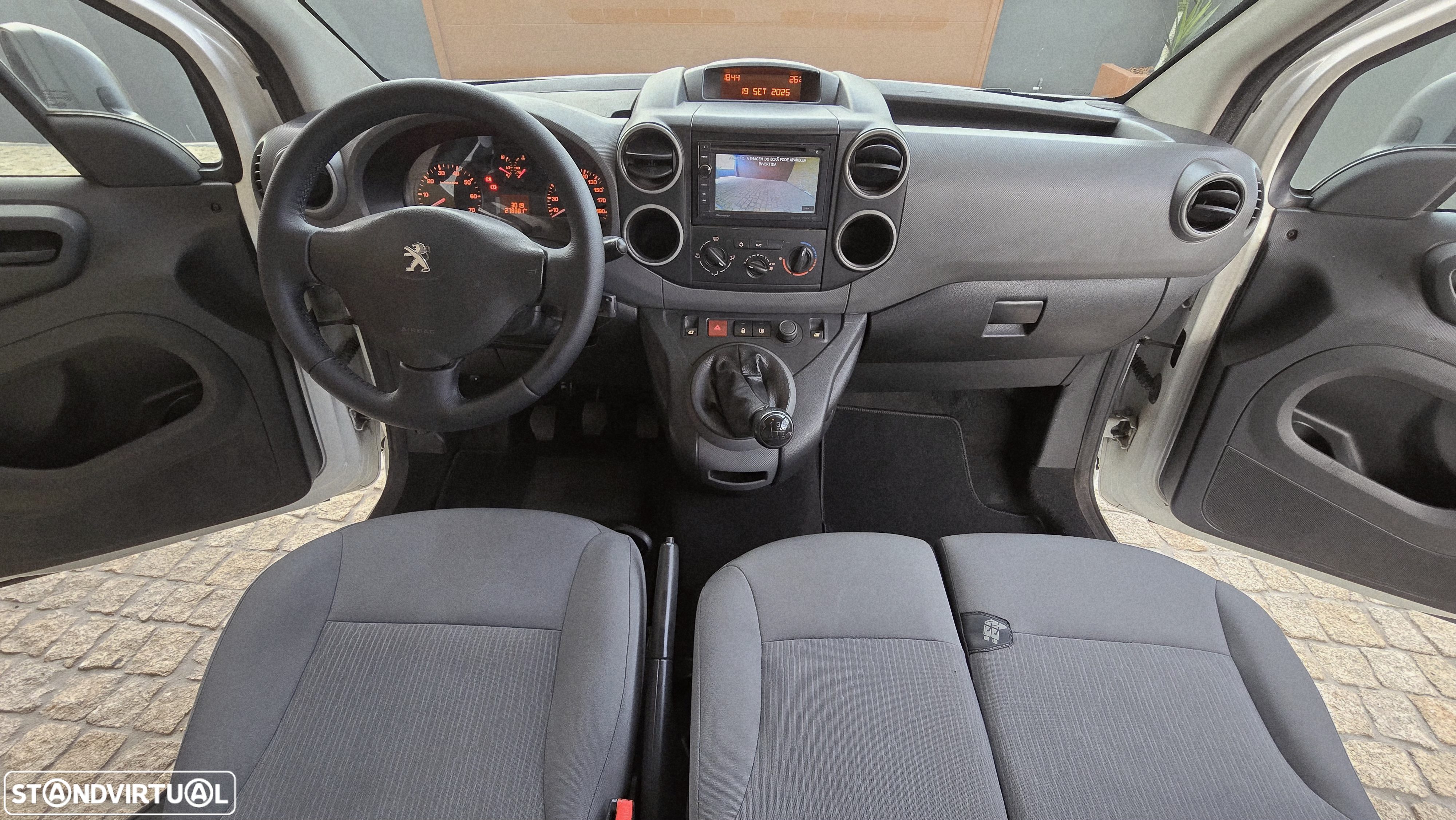 Peugeot Partner 1.6 HDi 90cv (3Lugares) - 8