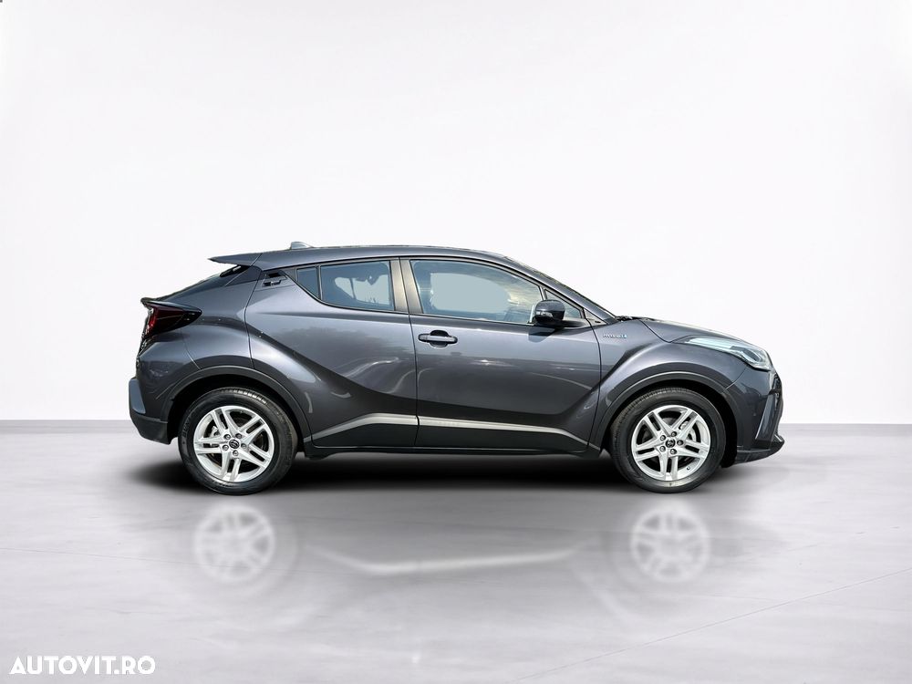 Toyota C-HR - 7