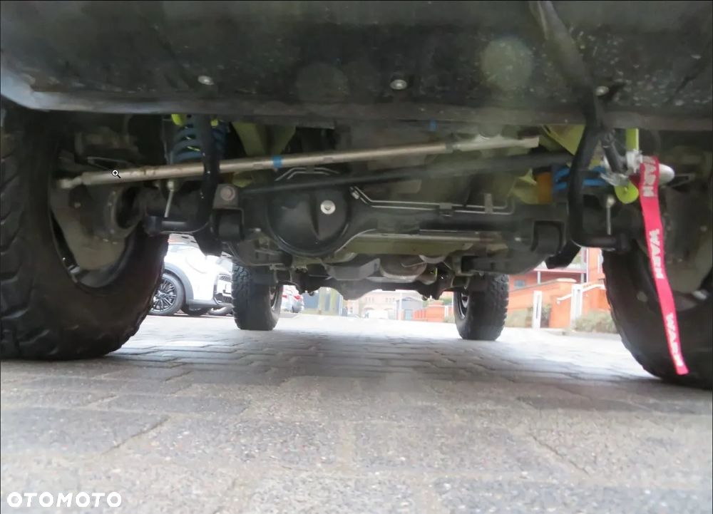 Suzuki Jimny 1.5 Premium - 31