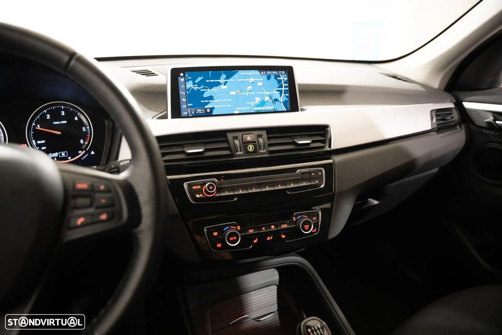 BMW X1 18 d sDrive Advantage - 18