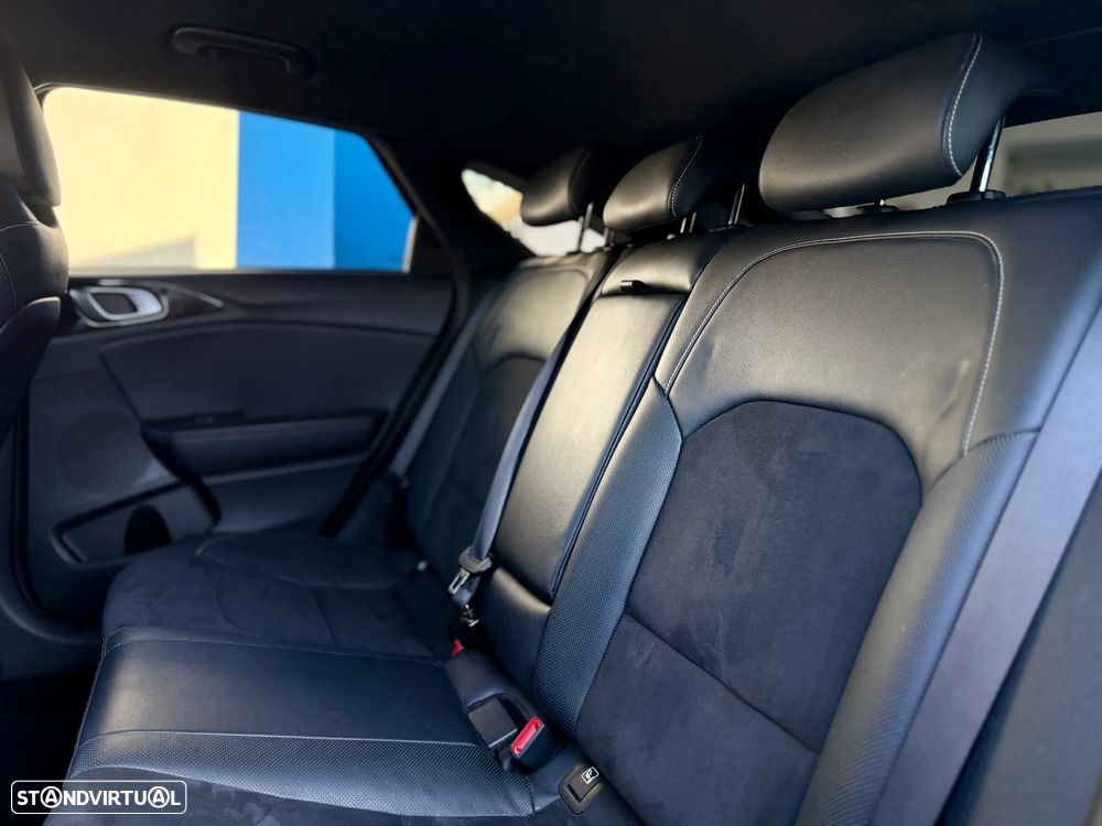 Kia ProCeed 1.0 T-GDI GT Line - 14