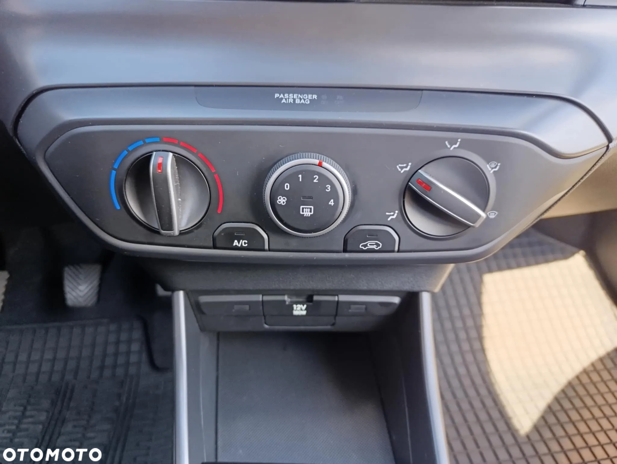 Hyundai Bayon 1.2 Pure - 18