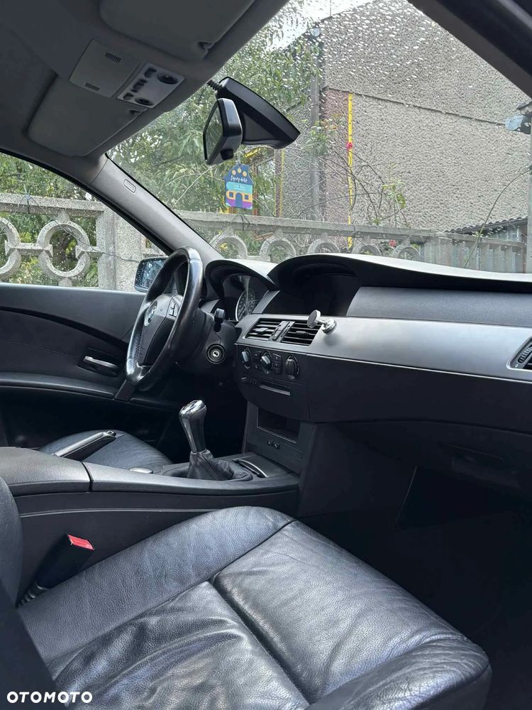 BMW Seria 5 530i - 8