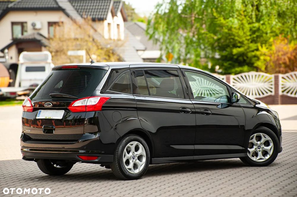 Ford Grand C-MAX - 20