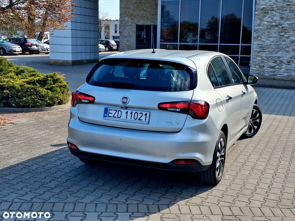 Fiat Tipo 1.6 MultiJet Mirror - 11